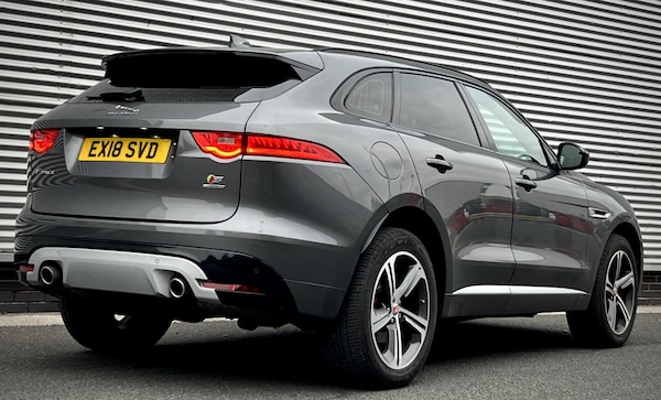 Used Jaguar F-Pace 2018 for sale - 76082848: Photo 16