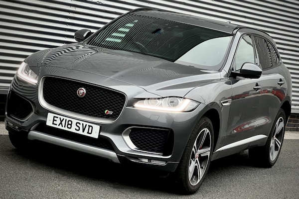 Used Jaguar F-Pace 2018 for sale - 76082848: Photo 1