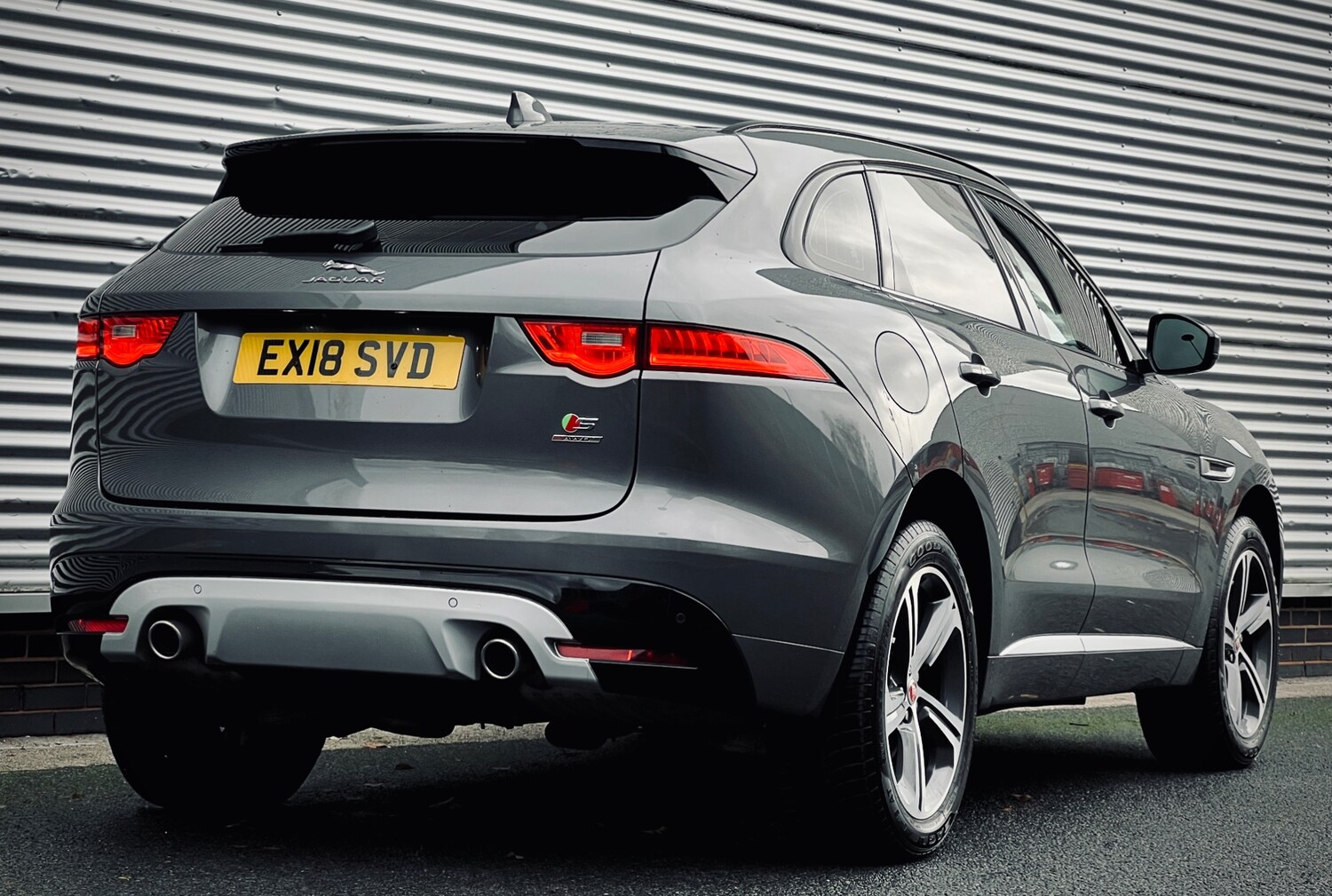 Used Jaguar F-Pace 2018 for sale - 76082848: Photo 22