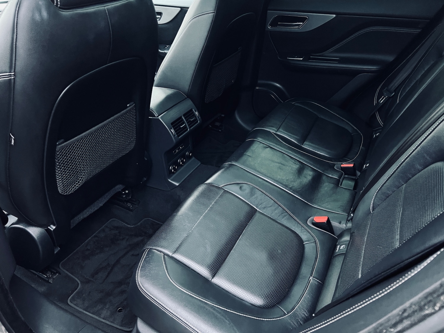 Used Jaguar F-Pace 2018 for sale - 76082848: Photo 37