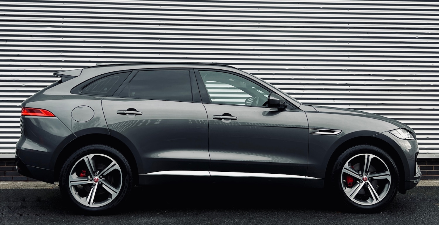 Used Jaguar F-Pace 2018 for sale - 76082848: Photo 4