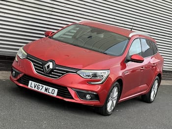 Used Renault Megane 2018 for sale - 79859450: Photo