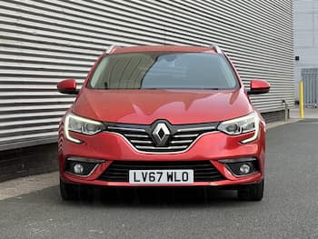Used Renault Megane 2018 for sale - 79859450: Photo