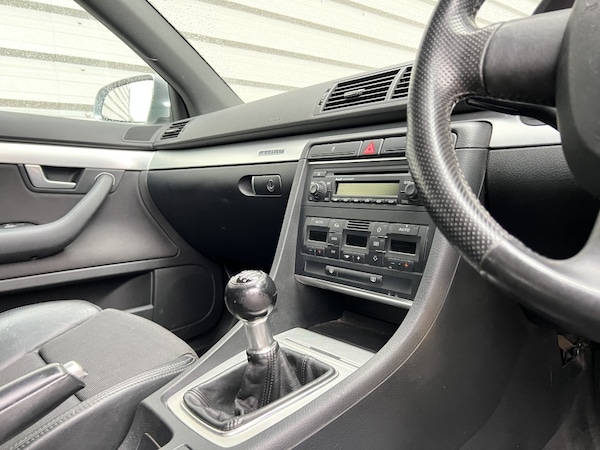 Used Audi A4 2005 for sale - 73735043: Photo 31