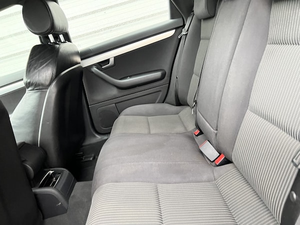 Used Audi A4 2005 for sale - 73735043: Photo 35