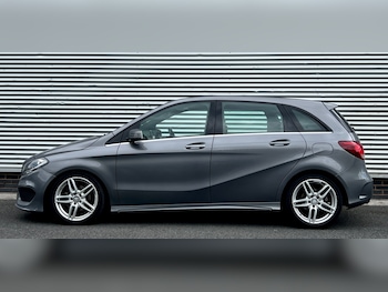 Used Mercedes-Benz B Class 2016 for sale - 78827197: Photo