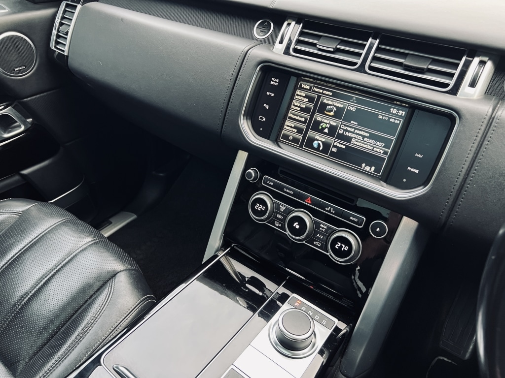 Used Land Rover Range Rover 2015 for sale - 75881896: Photo 32