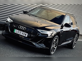 2021 (71) - 230kW 50 Quattro 71kWh Black Edition 5dr Auto