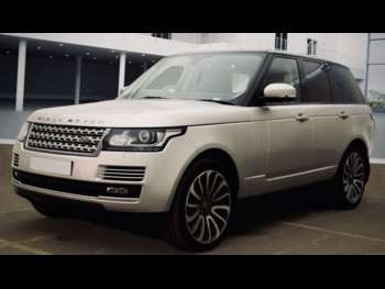 2015 (15) - 4.4 SDV8 Vogue SE 4dr Auto
