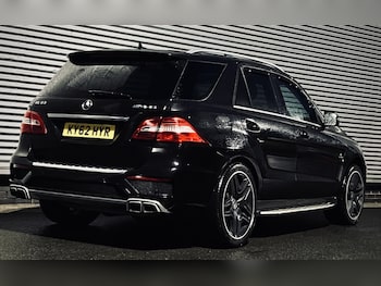 Used Mercedes-Benz M Class 2012 for sale - 77241992: Photo