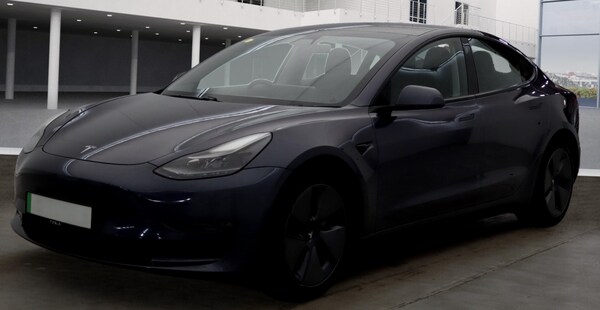 Used Tesla Model 3 2021 for sale - 75069630: Photo 1