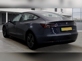 Used Tesla Model 3 2021 for sale - 75069630: Photo