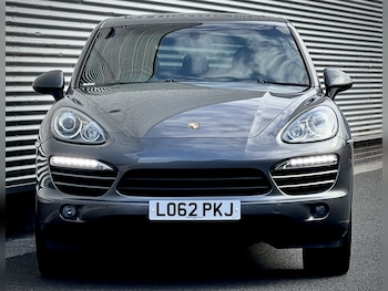 Used Porsche Cayenne 2012 for sale - 75245137: Photo
