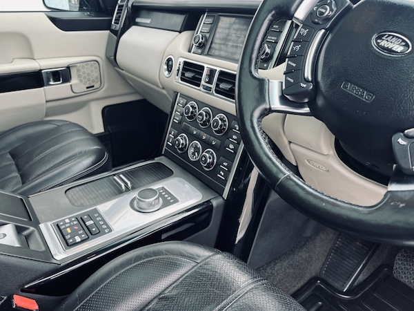 Used Land Rover Range Rover 2011 for sale - 74497017: Photo 16