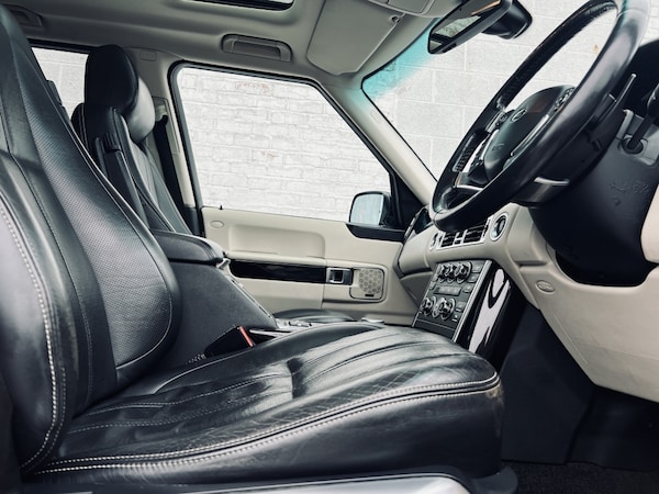 Used Land Rover Range Rover 2011 for sale - 74497017: Photo 20