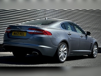 Used Jaguar XF 2013 for sale - 75124810: Photo