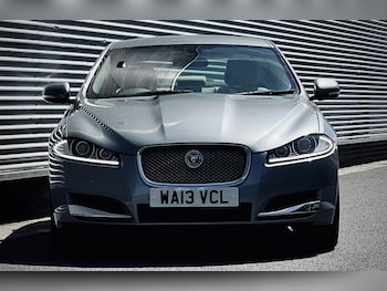 Used Jaguar XF 2013 for sale - 75124810: Photo