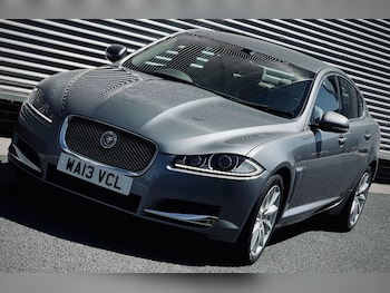 Used Jaguar XF 2013 for sale - 75124810: Photo