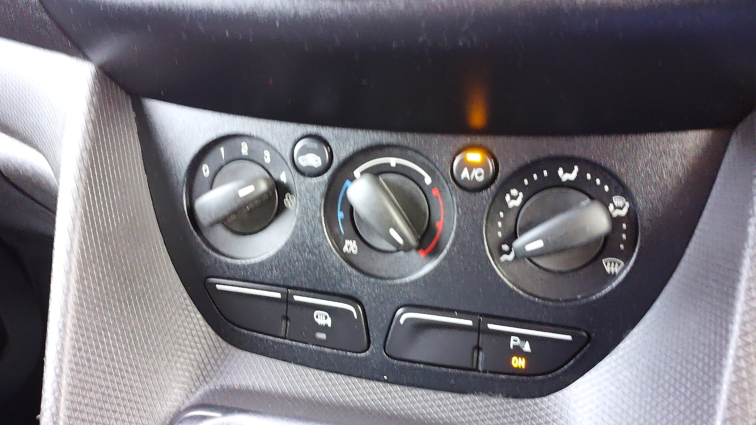 Used Ford Transit Connect 2017 for sale - 76299527: Photo 15