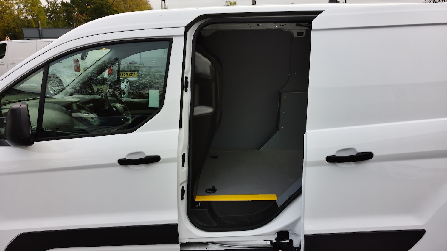 Used Ford Transit Connect 2017 for sale - 76299527: Photo 21