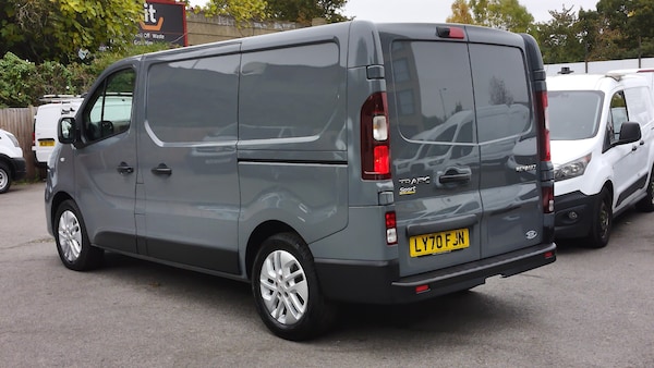 Used Renault Trafic 2021 for sale - 76287796: Photo 6