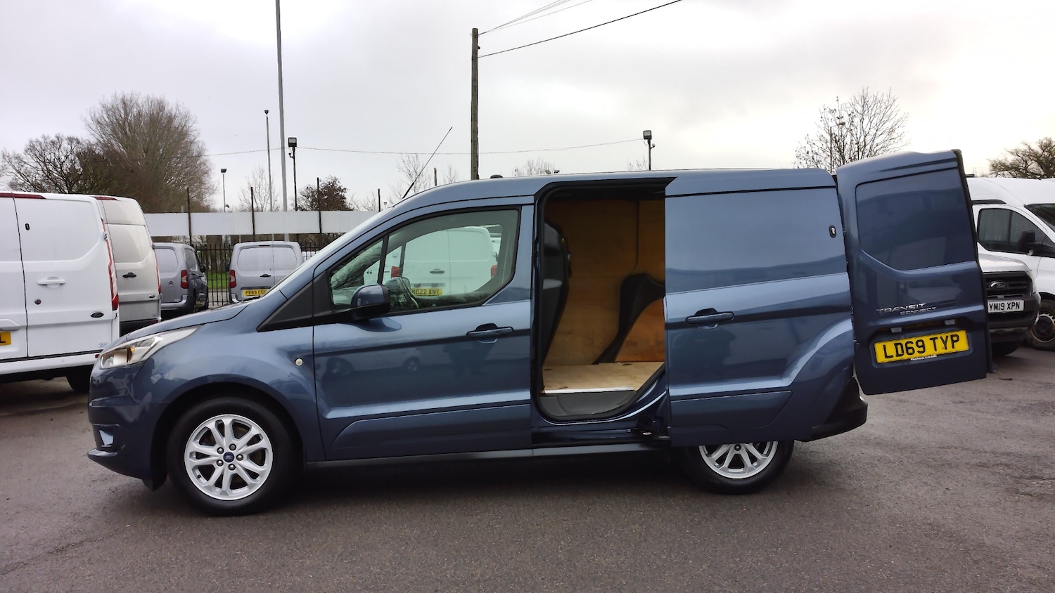 Used Ford Transit Connect 2019 for sale - 77542566: Photo 11