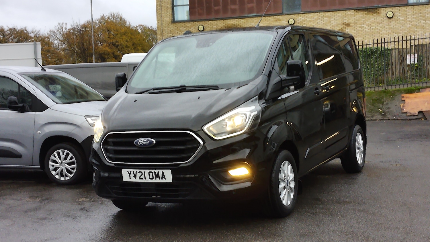 Used Ford Transit Custom 2021 for sale - 76748532: Photo 16
