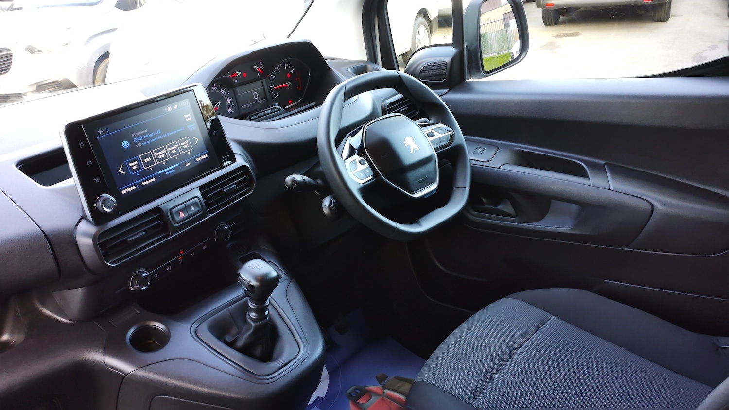 Used Peugeot Partner 2022 for sale - 76599686: Photo 13