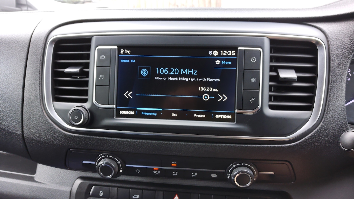 Used Peugeot Expert 2022 for sale - 76508944: Photo 12