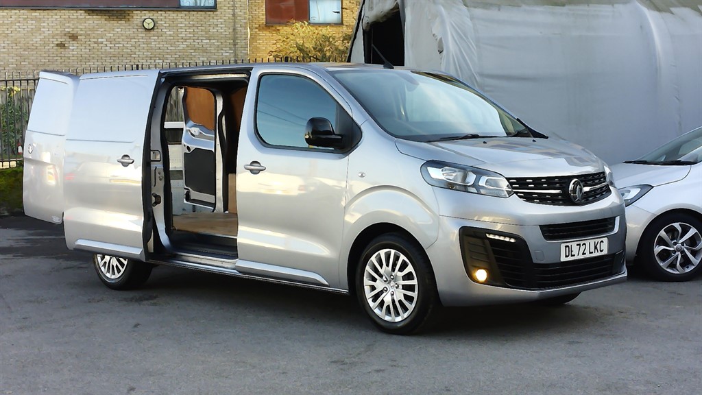 Used Vauxhall Vivaro 2023 for sale - 77715817: Photo 2