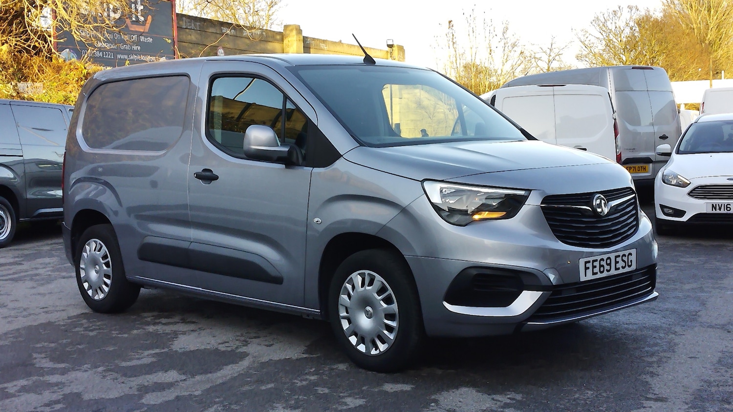 Used Vauxhall Combo 2019 for sale - 77006561: Photo 2