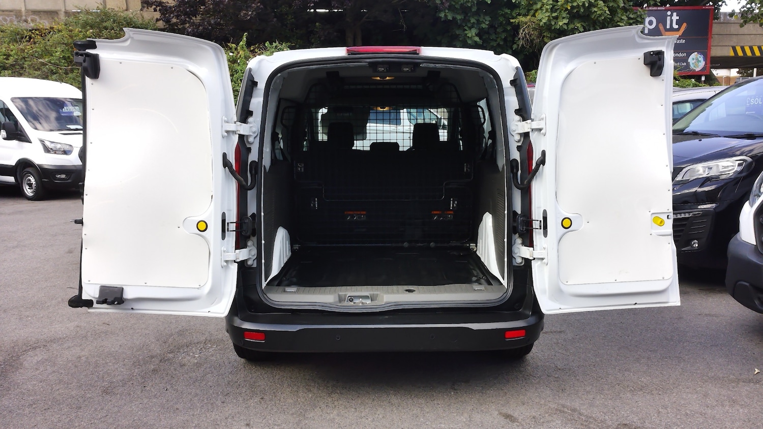 Used Ford Transit Connect 2021 for sale - 76287799: Photo 13