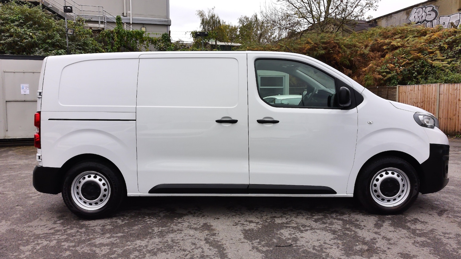 Used Peugeot Expert 2022 for sale - 76287798: Photo 9