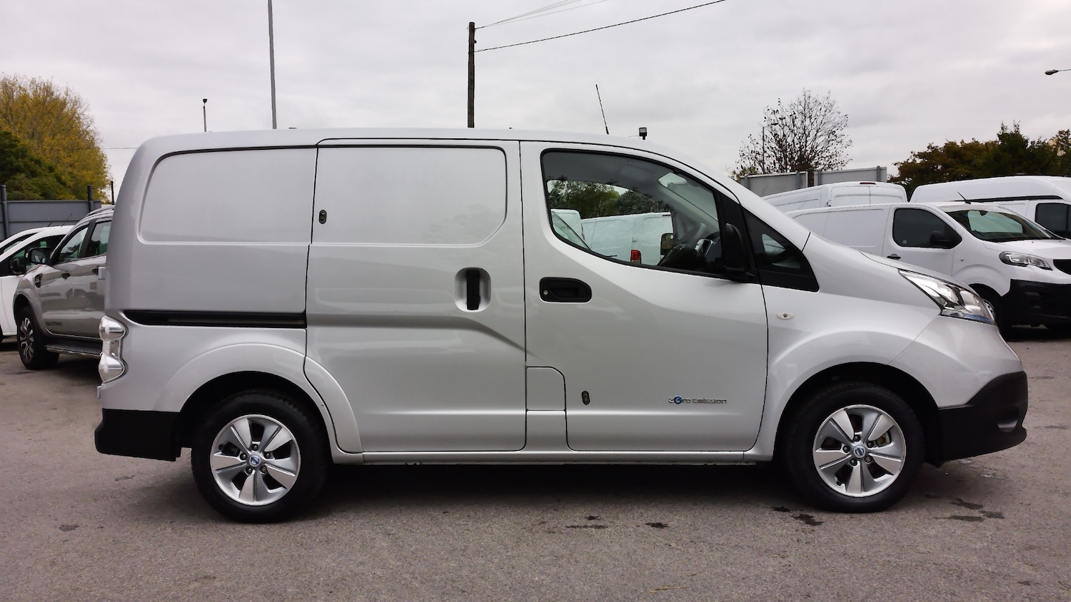 Used Nissan e-NV200 2021 for sale - 76287802: Photo 11