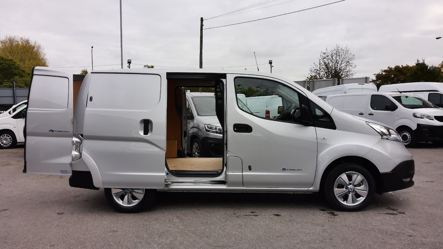 Used Nissan e-NV200 2021 for sale - 76287802: Photo 12