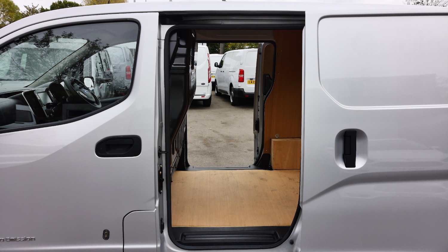 Used Nissan e-NV200 2021 for sale - 76287802: Photo 25