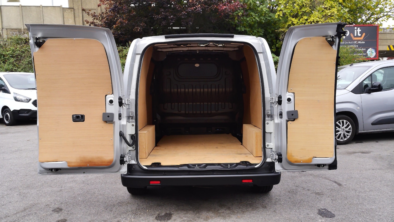 Used Nissan e-NV200 2021 for sale - 76287802: Photo 8