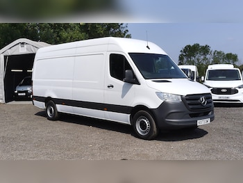 Used Mercedes-Benz Sprinter 2023 for sale - 79254878: Photo