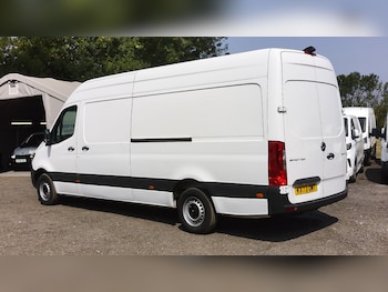 Used Mercedes-Benz Sprinter 2023 for sale - 79254878: Photo