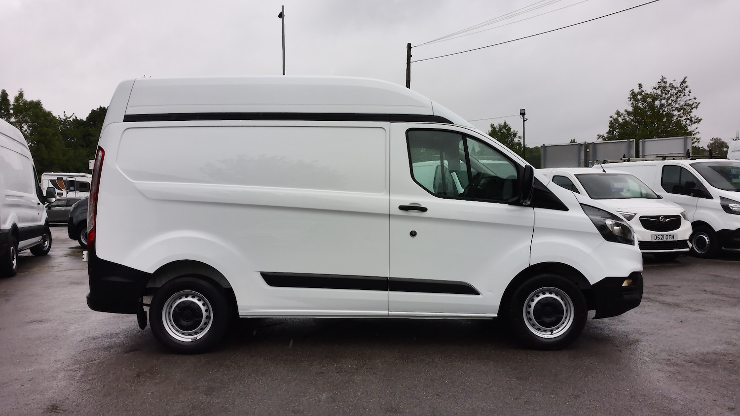Used Ford Transit Custom 2020 for sale - 77490145: Photo 3