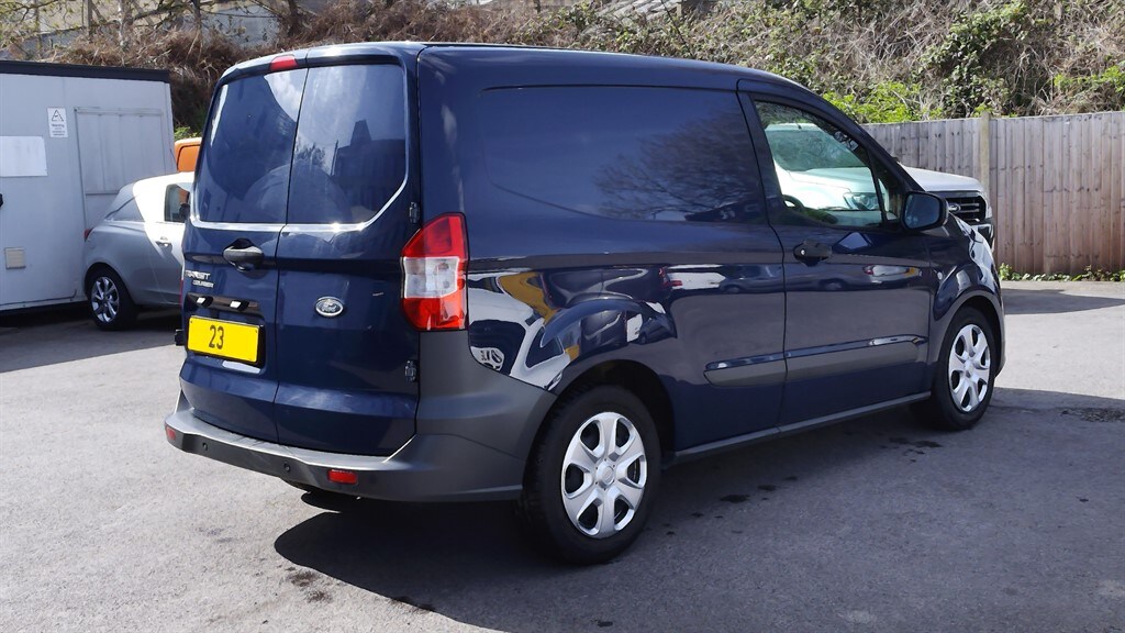 Used Ford Transit Courier 2023 for sale - 78199264: Photo 4