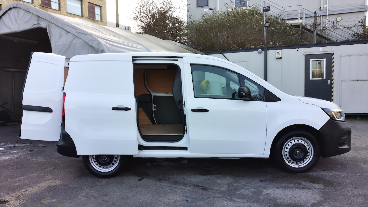 Used Renault Kangoo 2023 for sale - 77071893: Photo 11