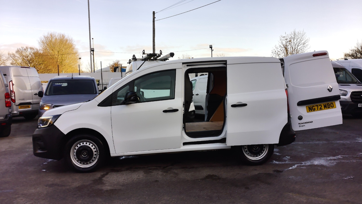 Used Renault Kangoo 2023 for sale - 77071893: Photo 9