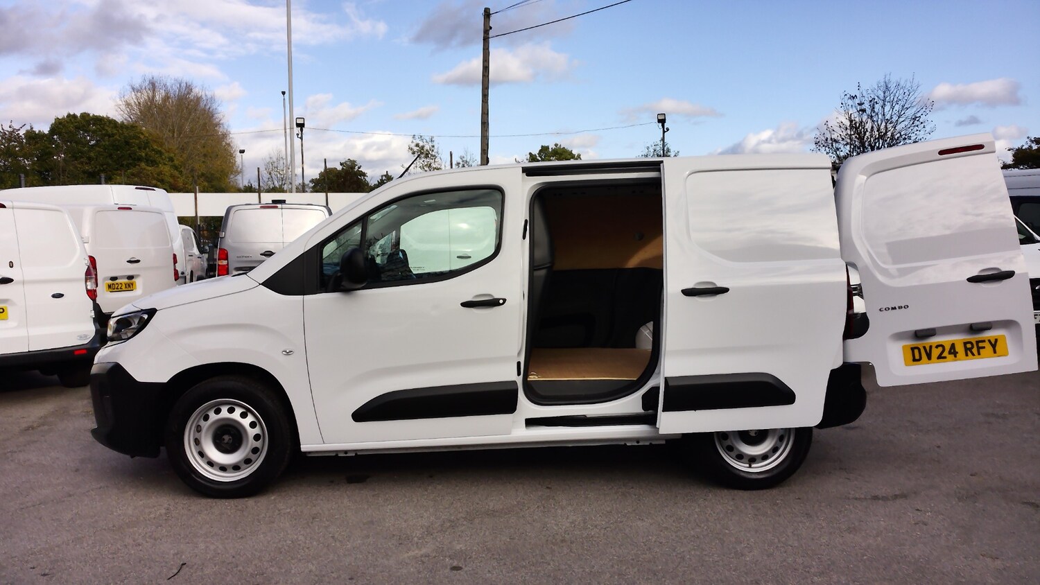 Used Vauxhall Combo 2024 for sale - 76363497: Photo 8