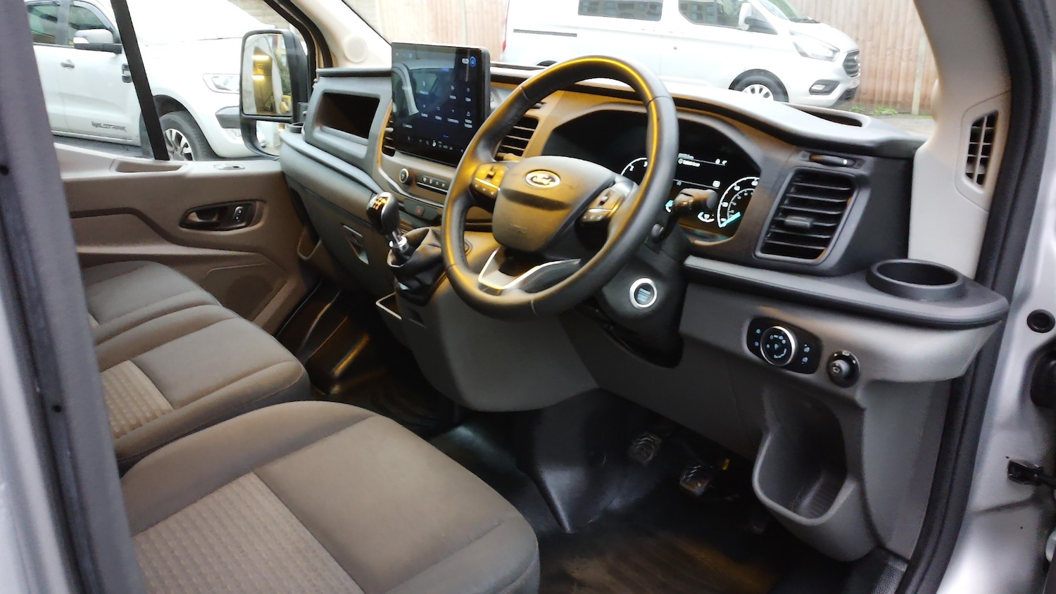 Used Ford Transit 2022 for sale - 76642057: Photo 9