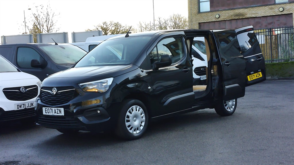 Used Vauxhall Combo 2021 for sale - 77715822: Photo 2