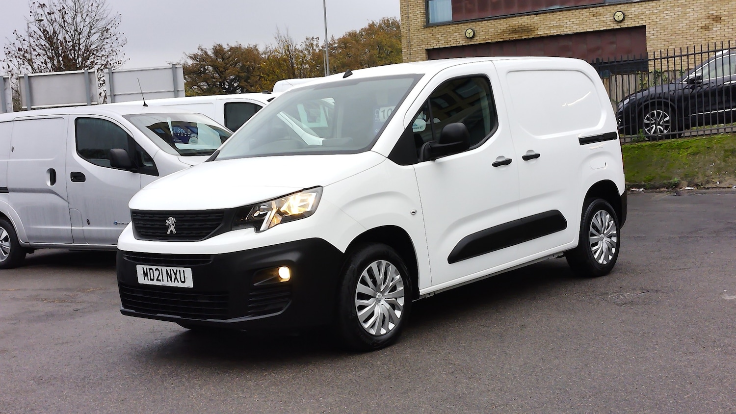 Used Peugeot Partner 2021 for sale - 76588685: Photo 1