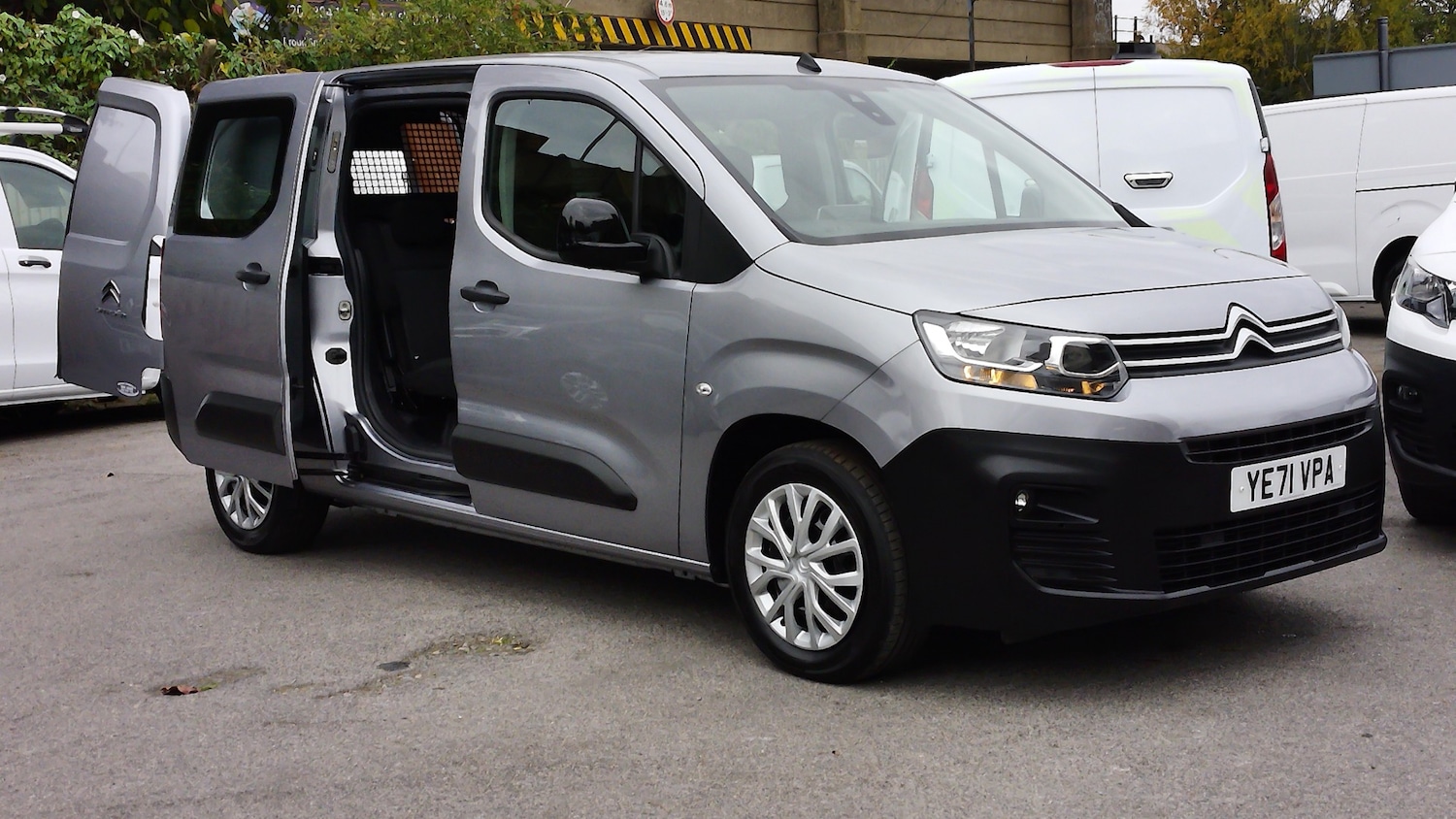 Used Citroen Berlingo 2021 for sale - 76313278: Photo 3