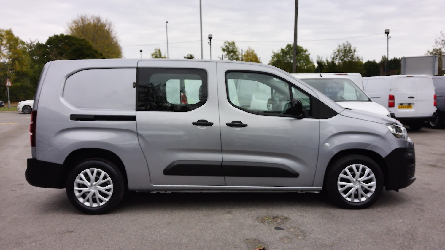 Used Citroen Berlingo 2021 for sale - 76313278: Photo 9