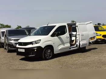 Used Peugeot Partner 2023 for sale - 78670985: Photo